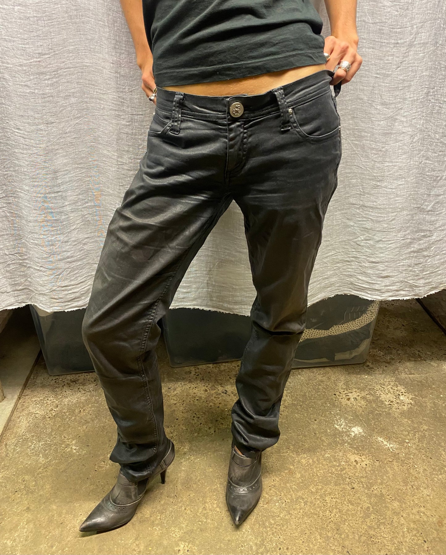 Faith black denim