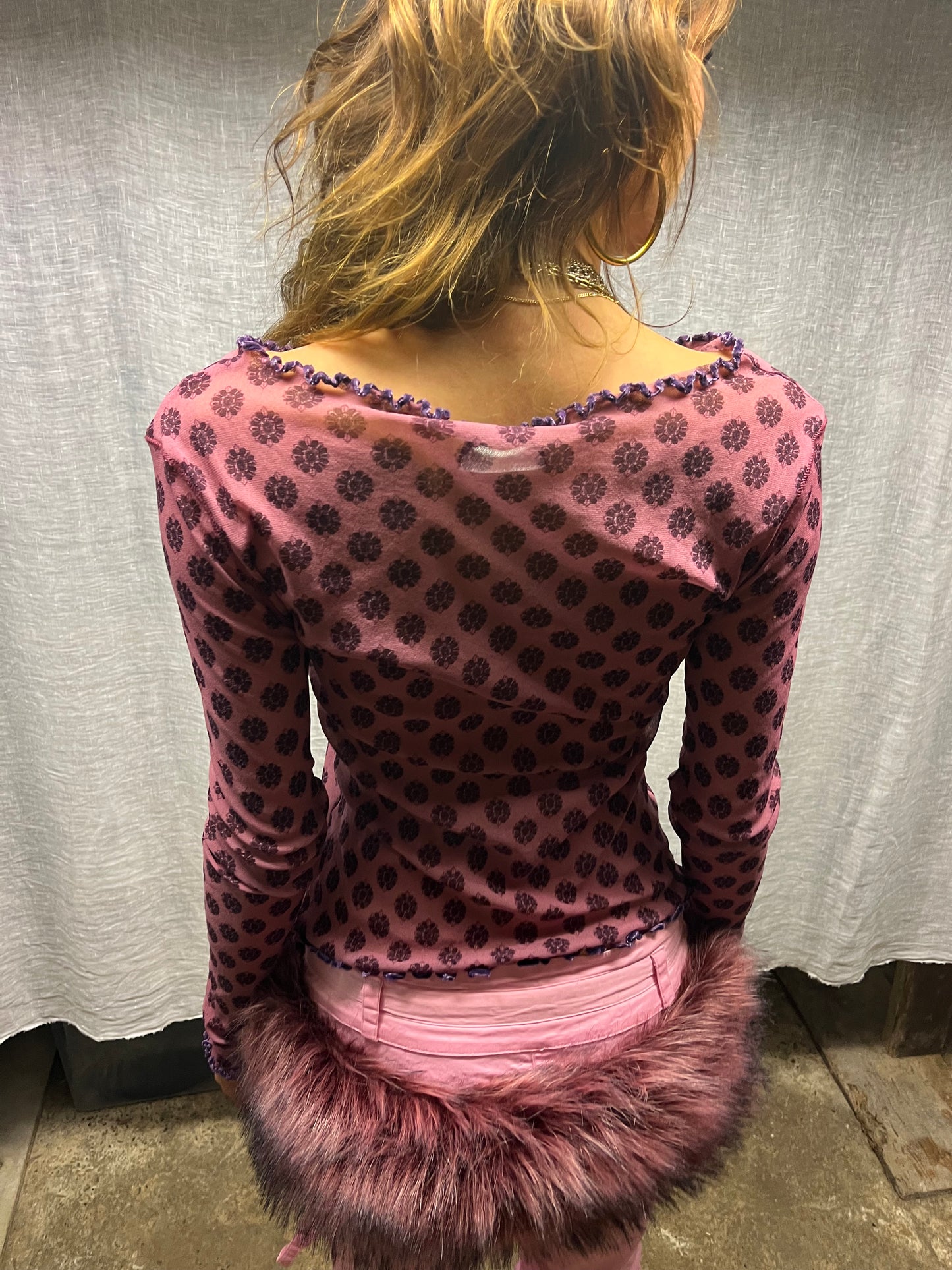 Mesh pink top