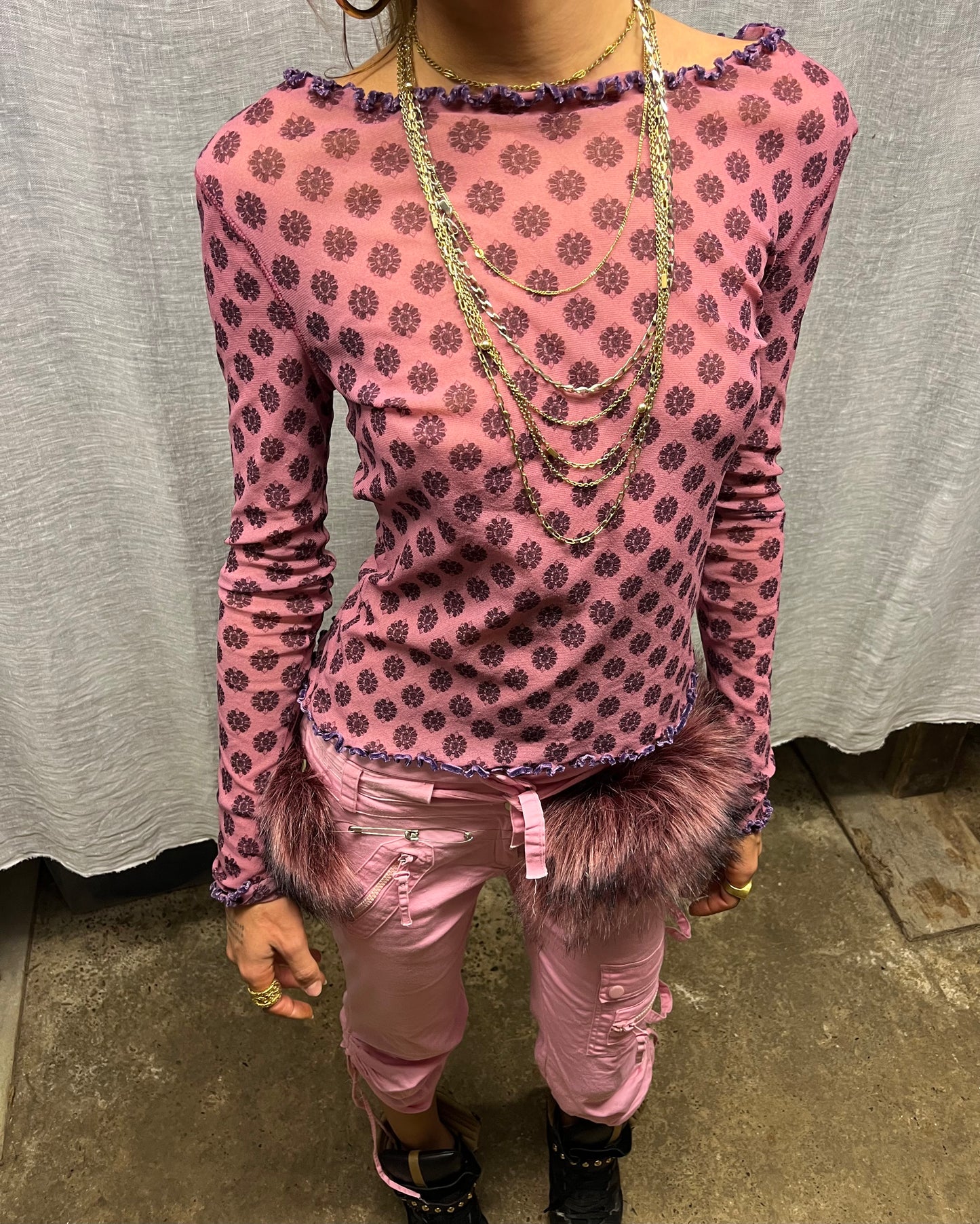 Mesh pink top