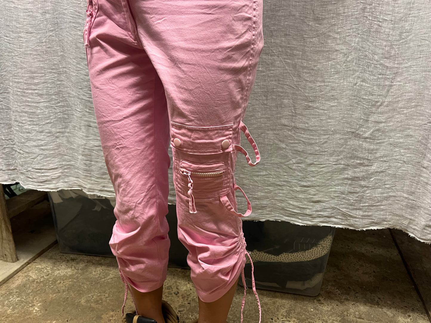Pink capri