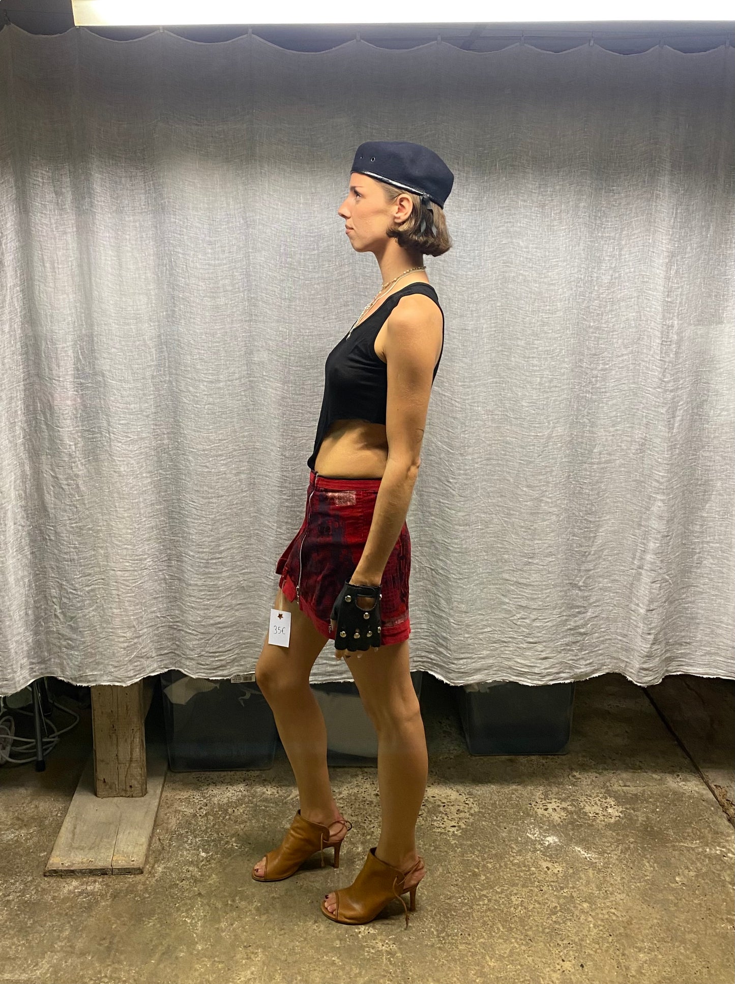 Red skirt