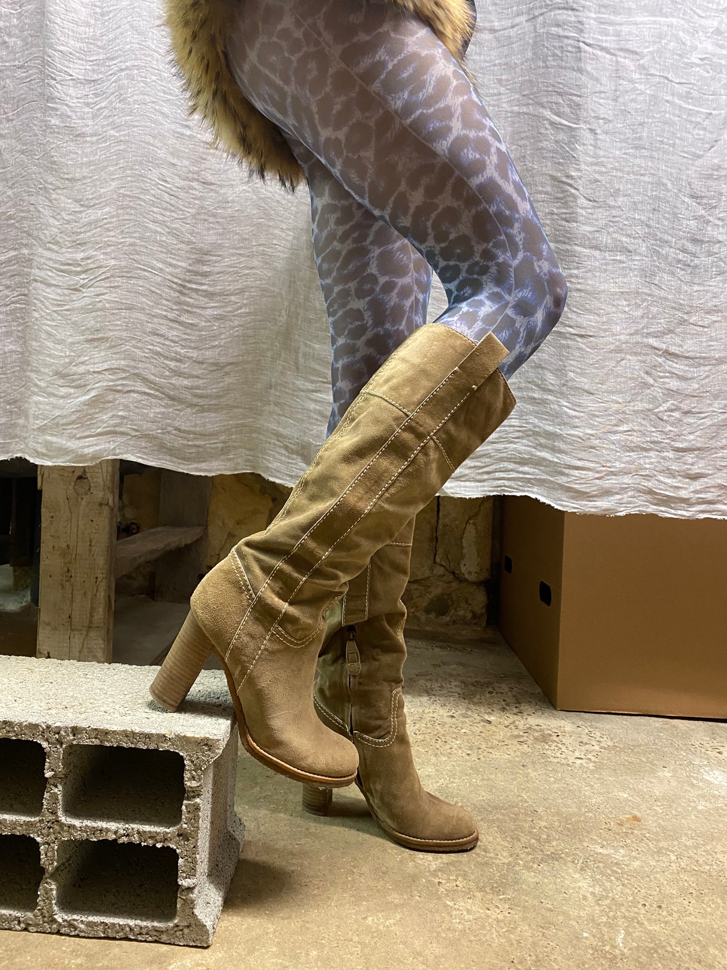 Suede high boots