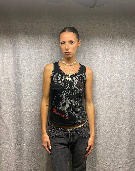 Hard Rock top