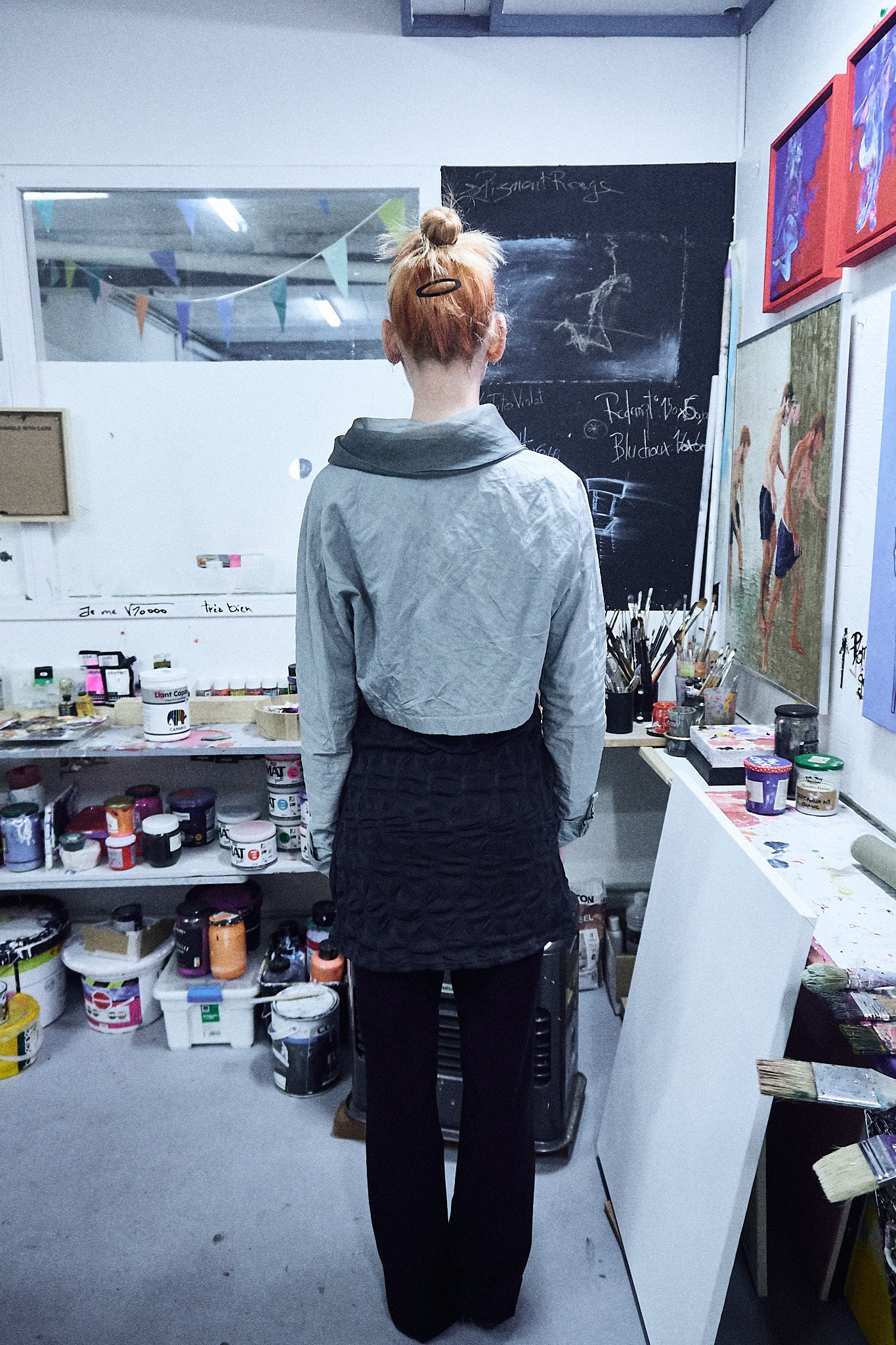 Long-sleeved crop top
