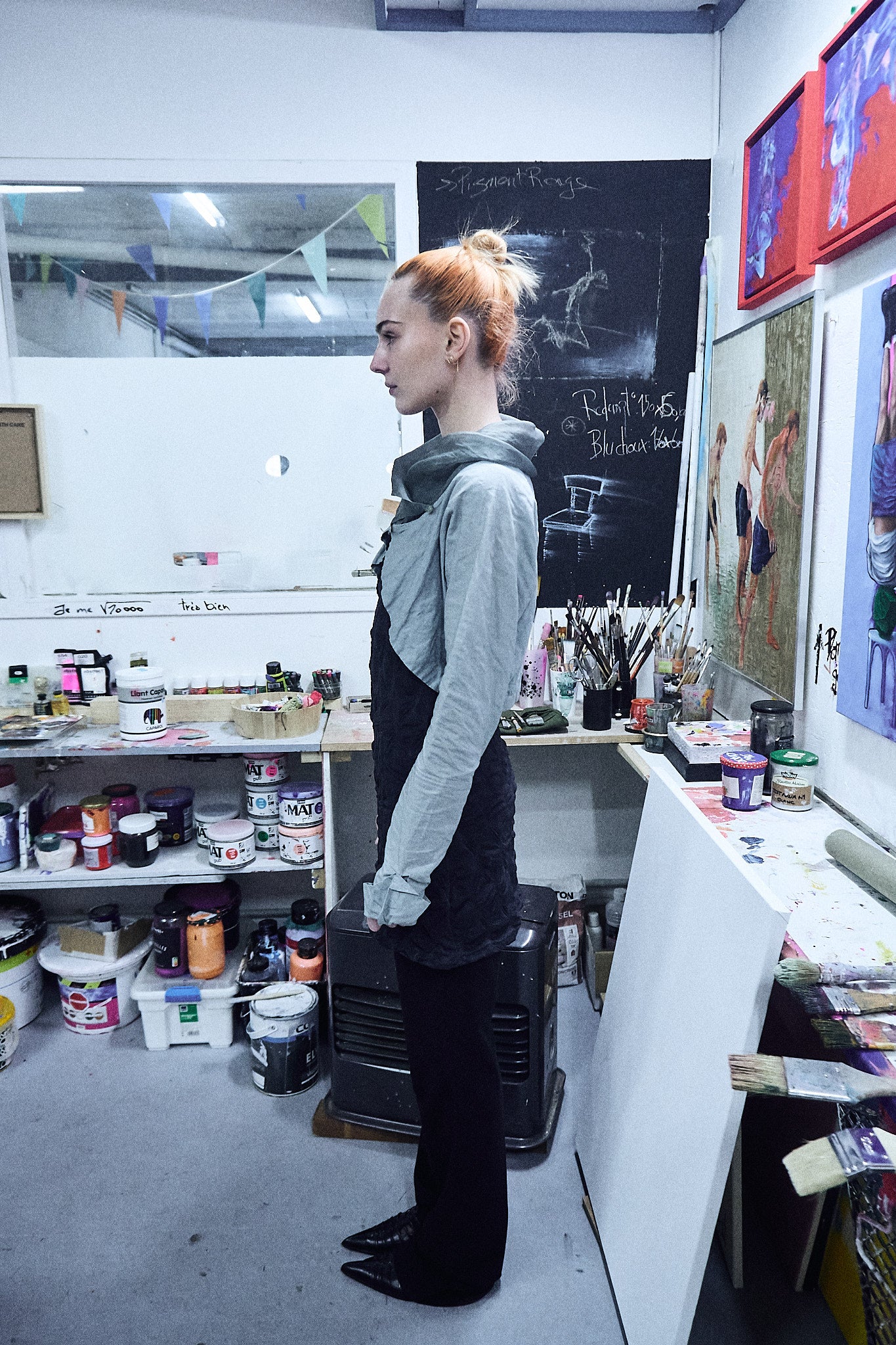 Long-sleeved crop top